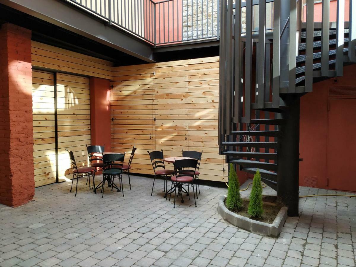 Hotel Roca Alp Exterior photo